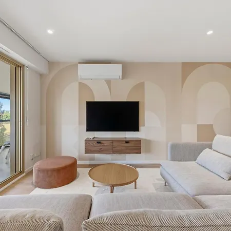 Appartamento 125 M Near Pool & Parking