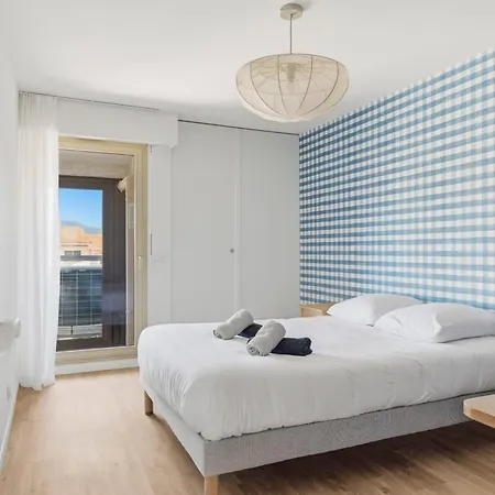 125 M Near Pool & Parking * Saint-Raphaël