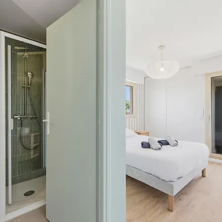 125 M Near Pool & Parking Saint-Raphaël