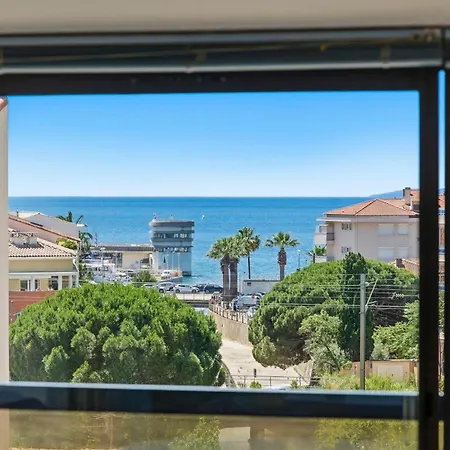 125 M Near Pool & Parking Saint-Raphaël